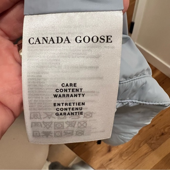Canada Goose | Abbott Hoody | Dawn Blue | Large | New with Tags - Picture 2 of 15